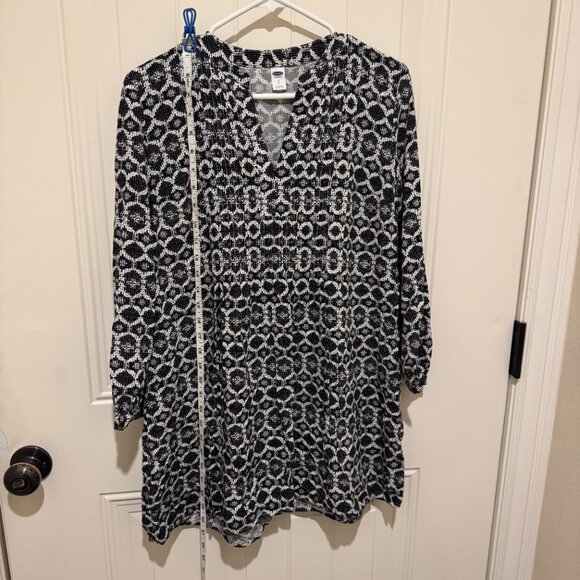 Old Navy Shirt Women's Dress - B&W - Size Small - Picture 4 of 5